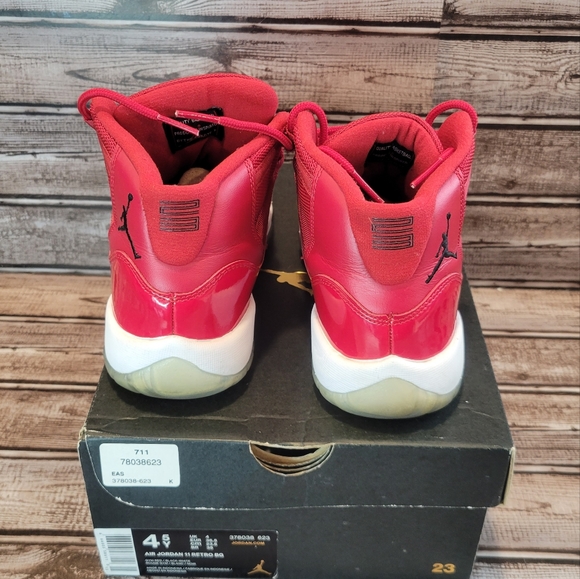 Jordan 11 Retro Win Like 96 - Picture 6 of 9